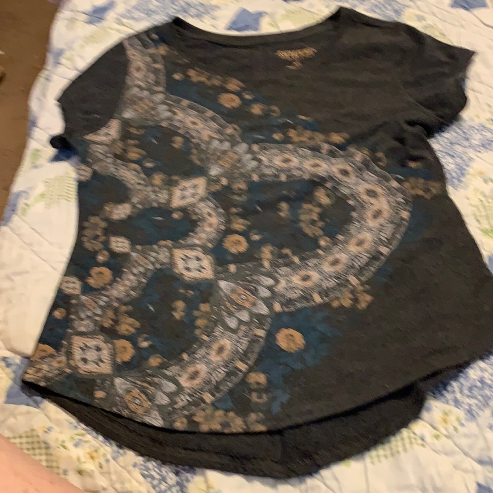NWOT Shyanne charcoal grey top